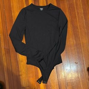 Abercrombie women’s black seamless bodysuit size xs